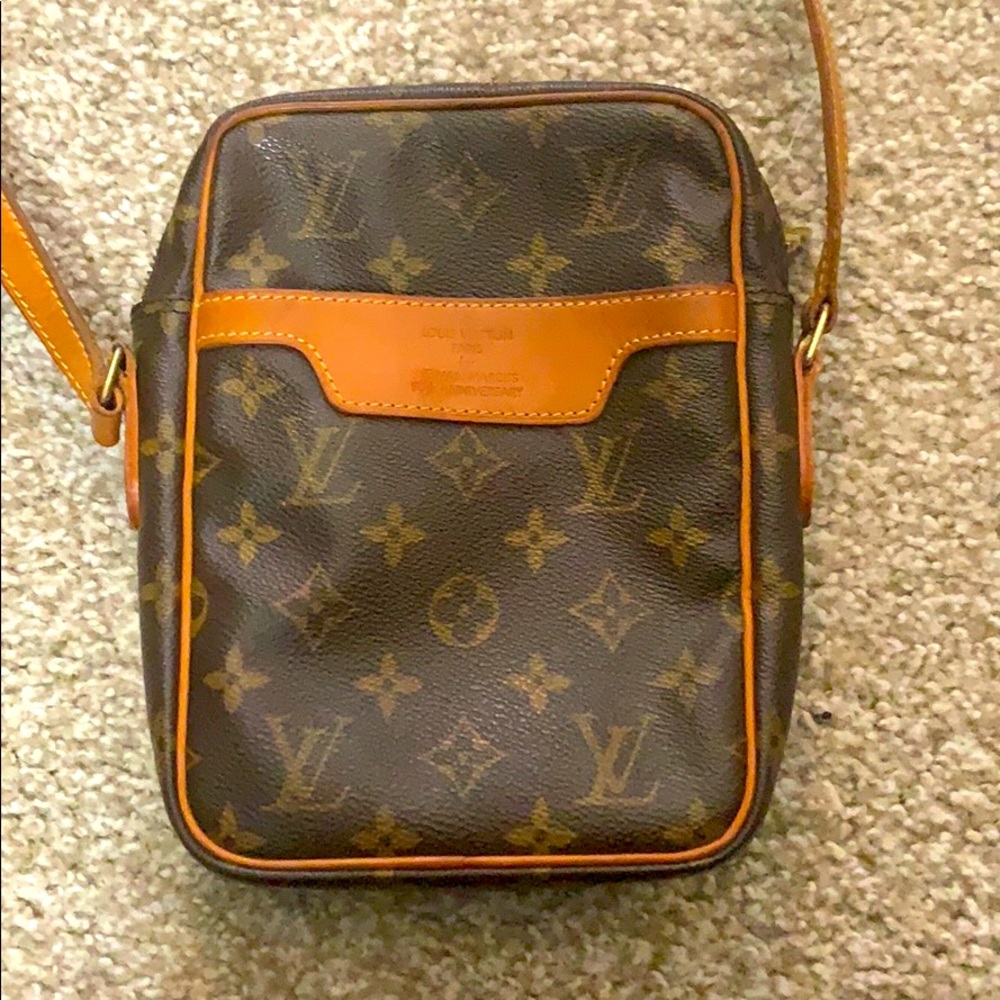 Authentic Louis Vuitton Crossbody